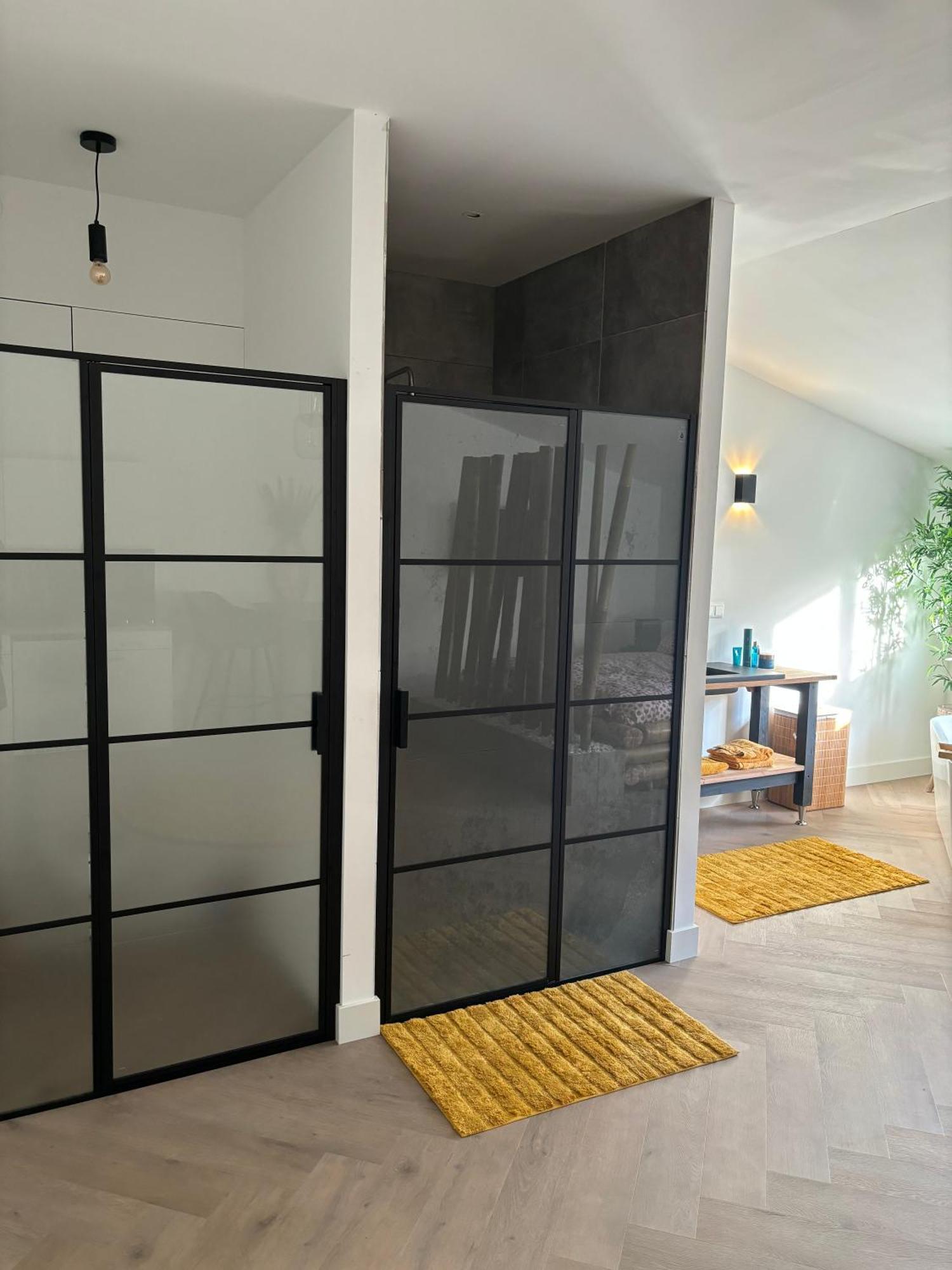 Bamboe Suite Bentveld Met Ligbad En Gratis Parkeren Exterior photo